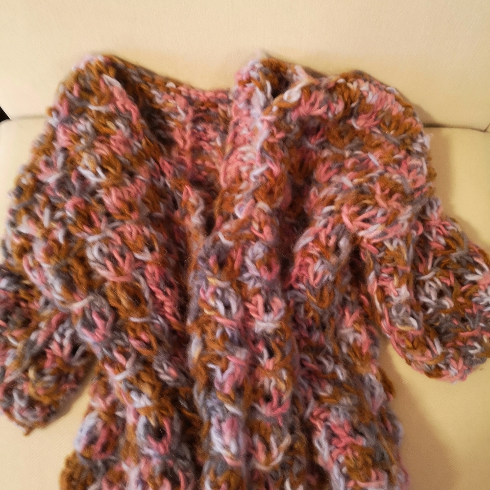 Wool sweater - Picture 8 of 11
